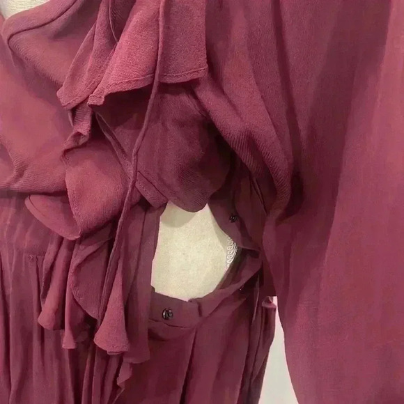 Ruffled Dress - Picture 11 of 17